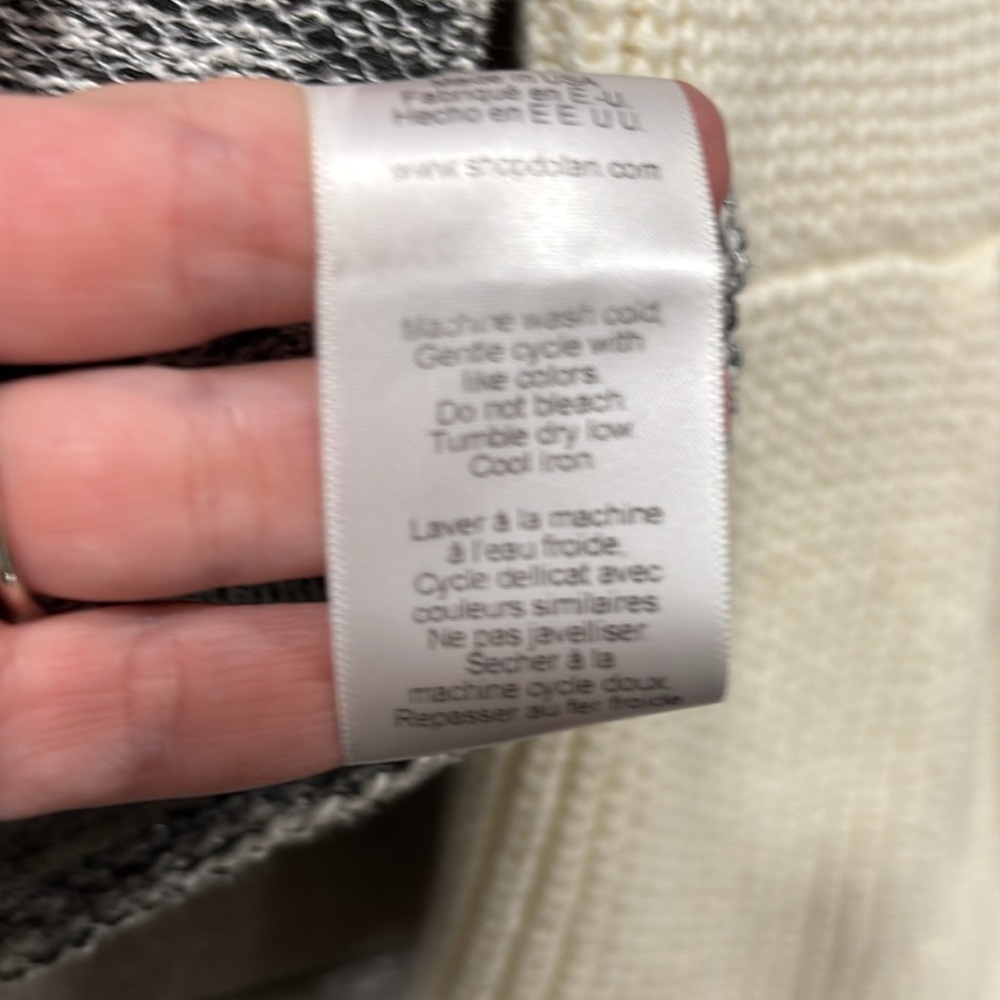 Anthropologie Dolan bell sleeved black and cream sweater size S - Picture 7 of 8